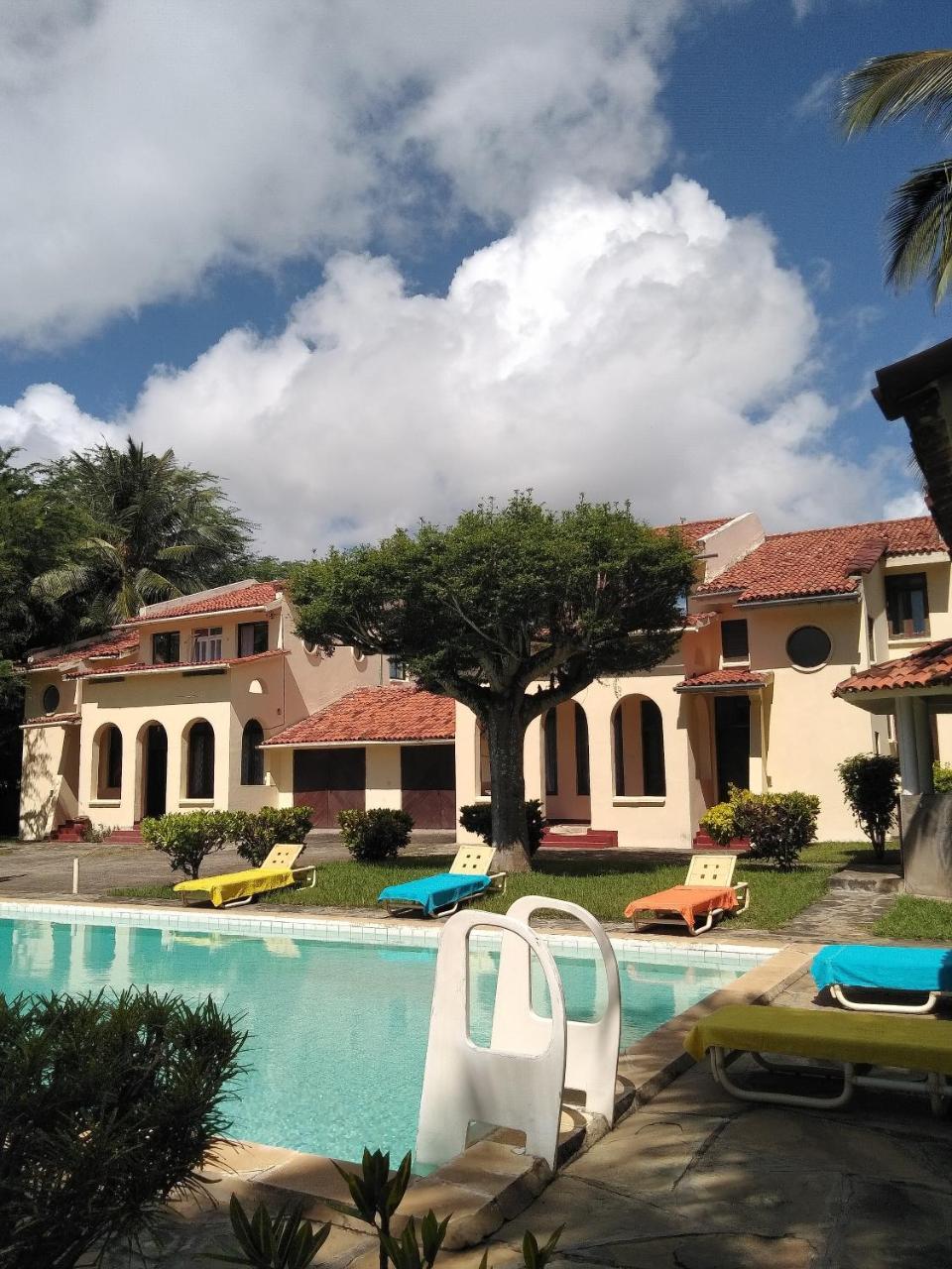 Jua Baharini Bed and Breakfast Malindi Buitenkant foto