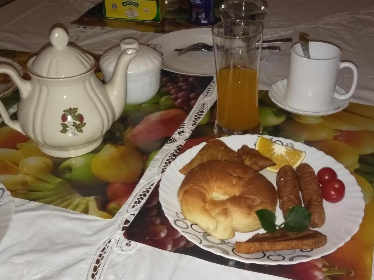Jua Baharini Bed and Breakfast Malindi Buitenkant foto