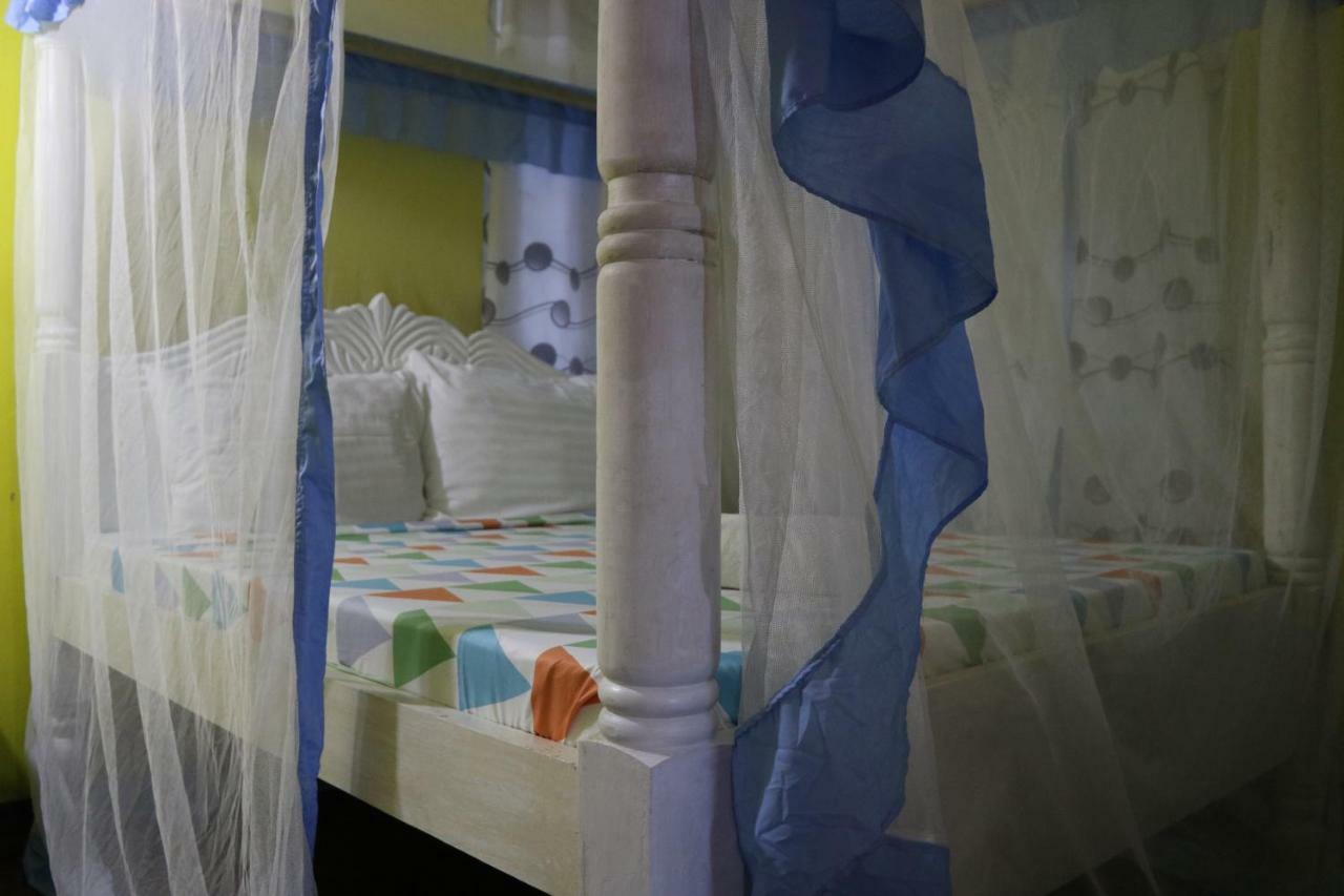 Jua Baharini Bed and Breakfast Malindi Buitenkant foto